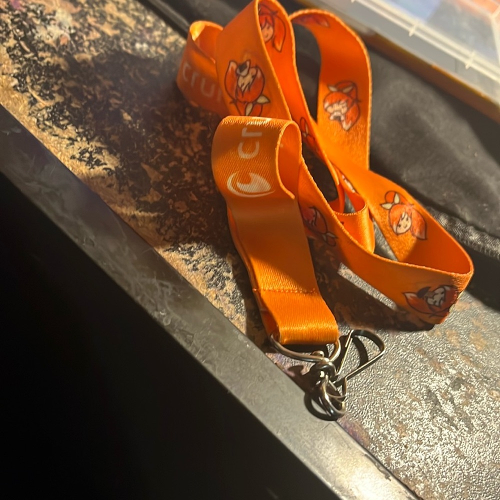 crunchyroll lanyard from nycc2023